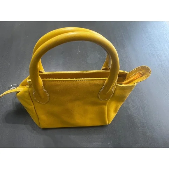 Regina‎ Yellow Genuine Leather Mini Top Handle Bag Made in Italy - Picture 4 of 14